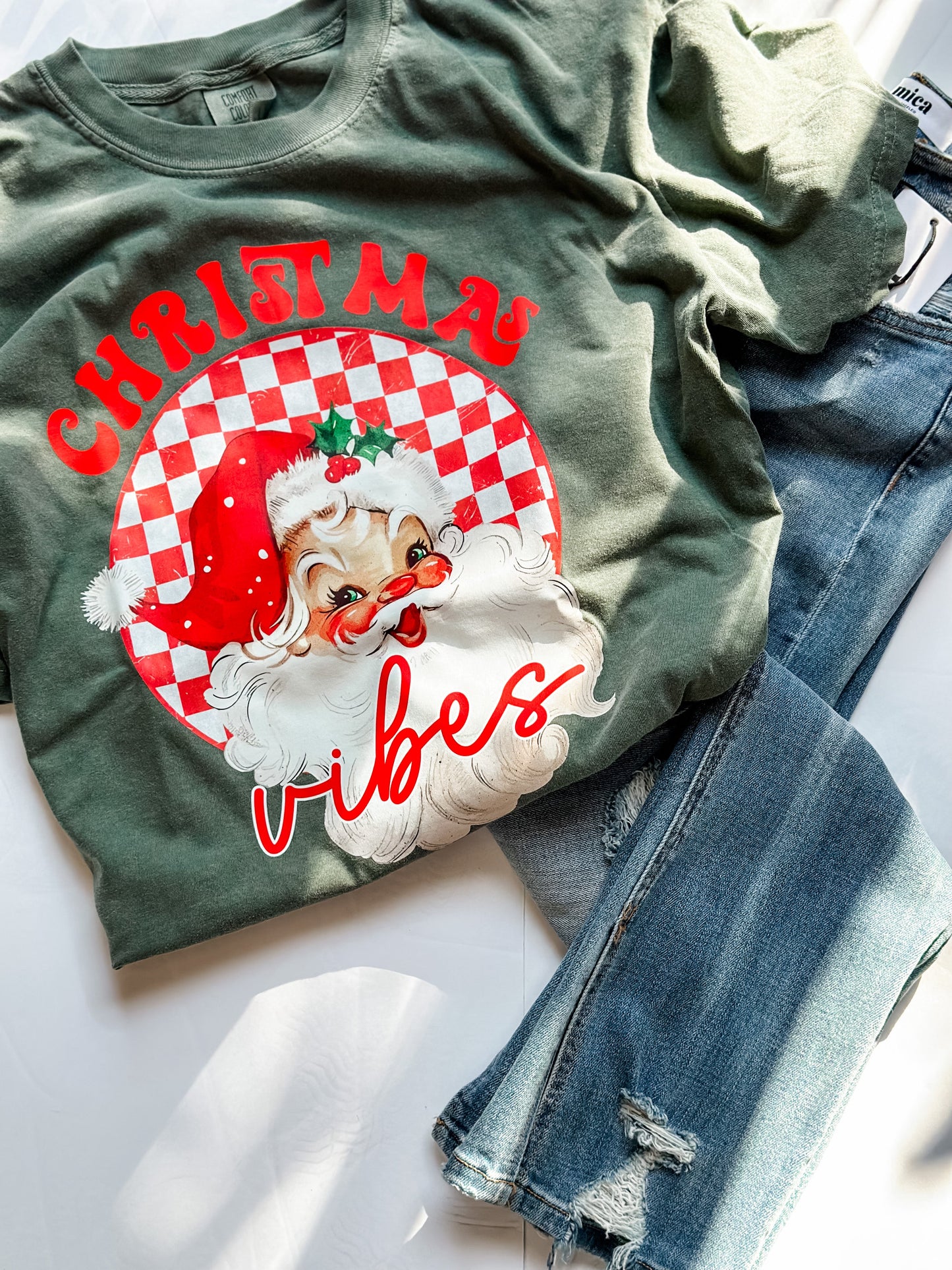 Retro Santa Tee